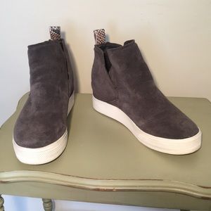 Dolce Vita Grey Suede Wedge Sneakers